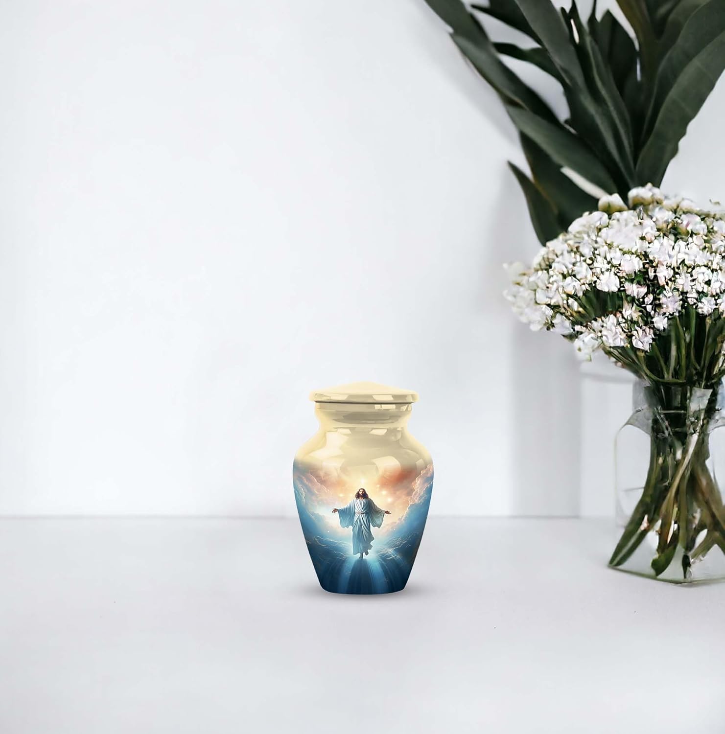 Miniature Urns for Ashes Keepsakes - Pack of 4