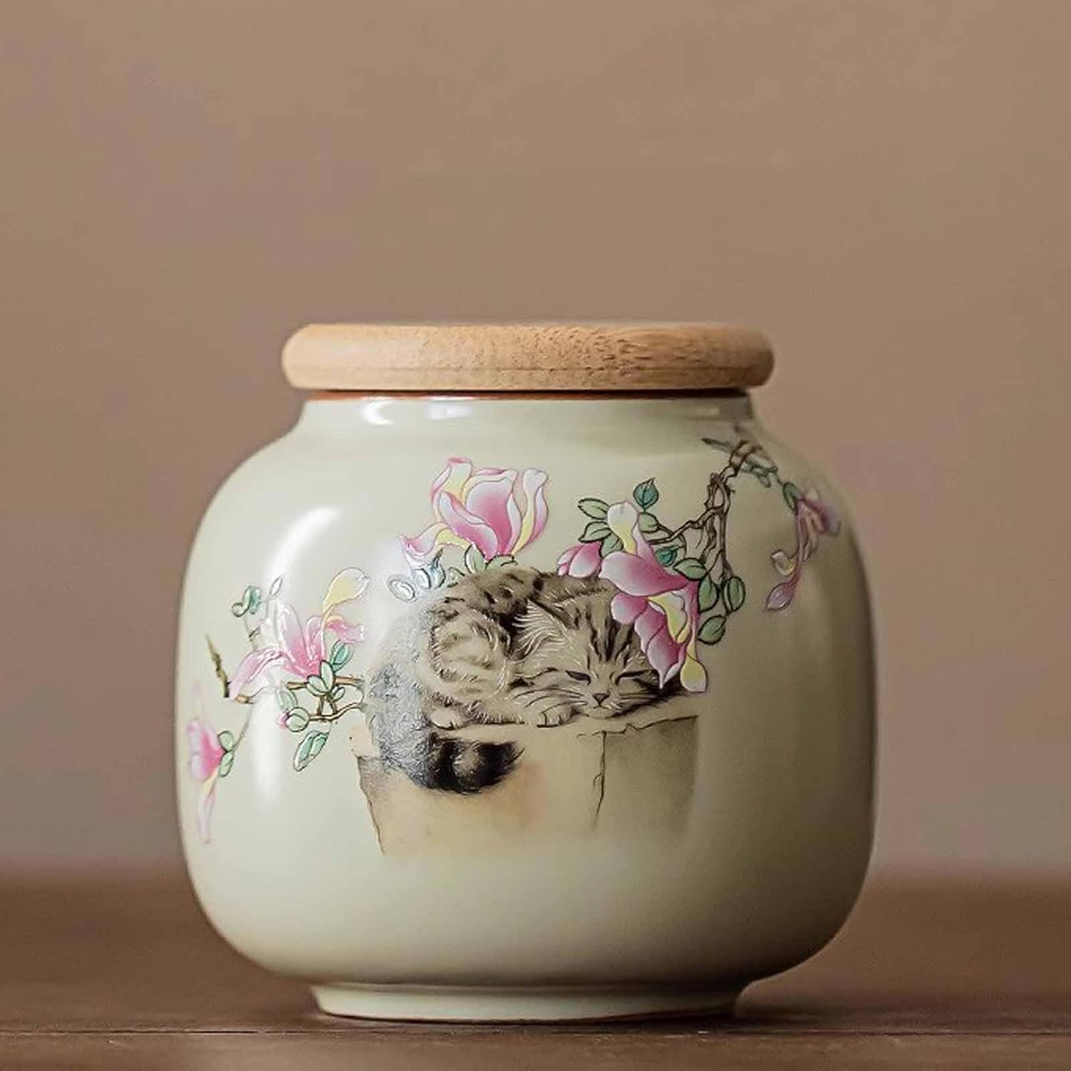Small Ceramic Urn for Ashes and Pet Memorials
