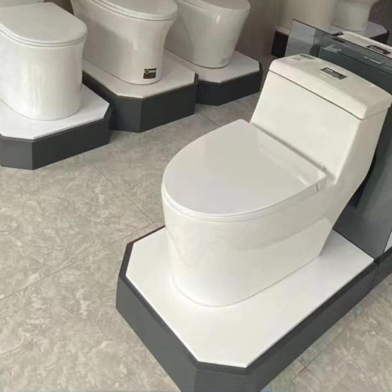Pedestal Stand for Display with Stackable Design