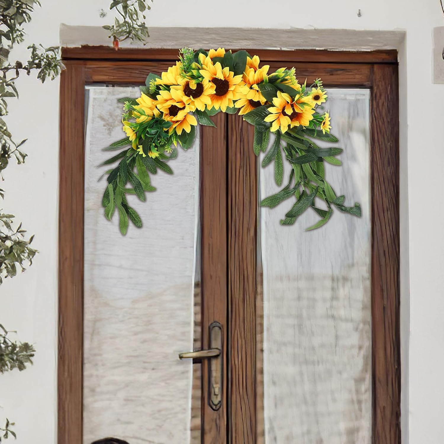 BESPORTBLE Artificial Sunflower Swag Door Decor Wall Hanging