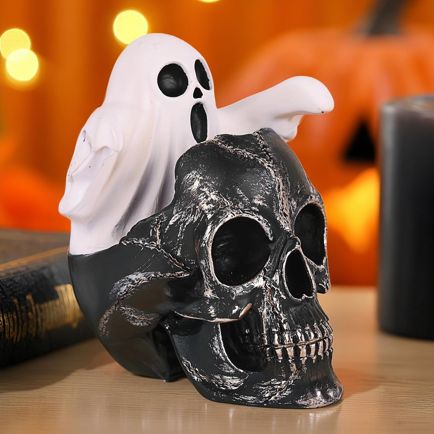 LCCCK Mini Skull with Ghost Halloween Decor Figure