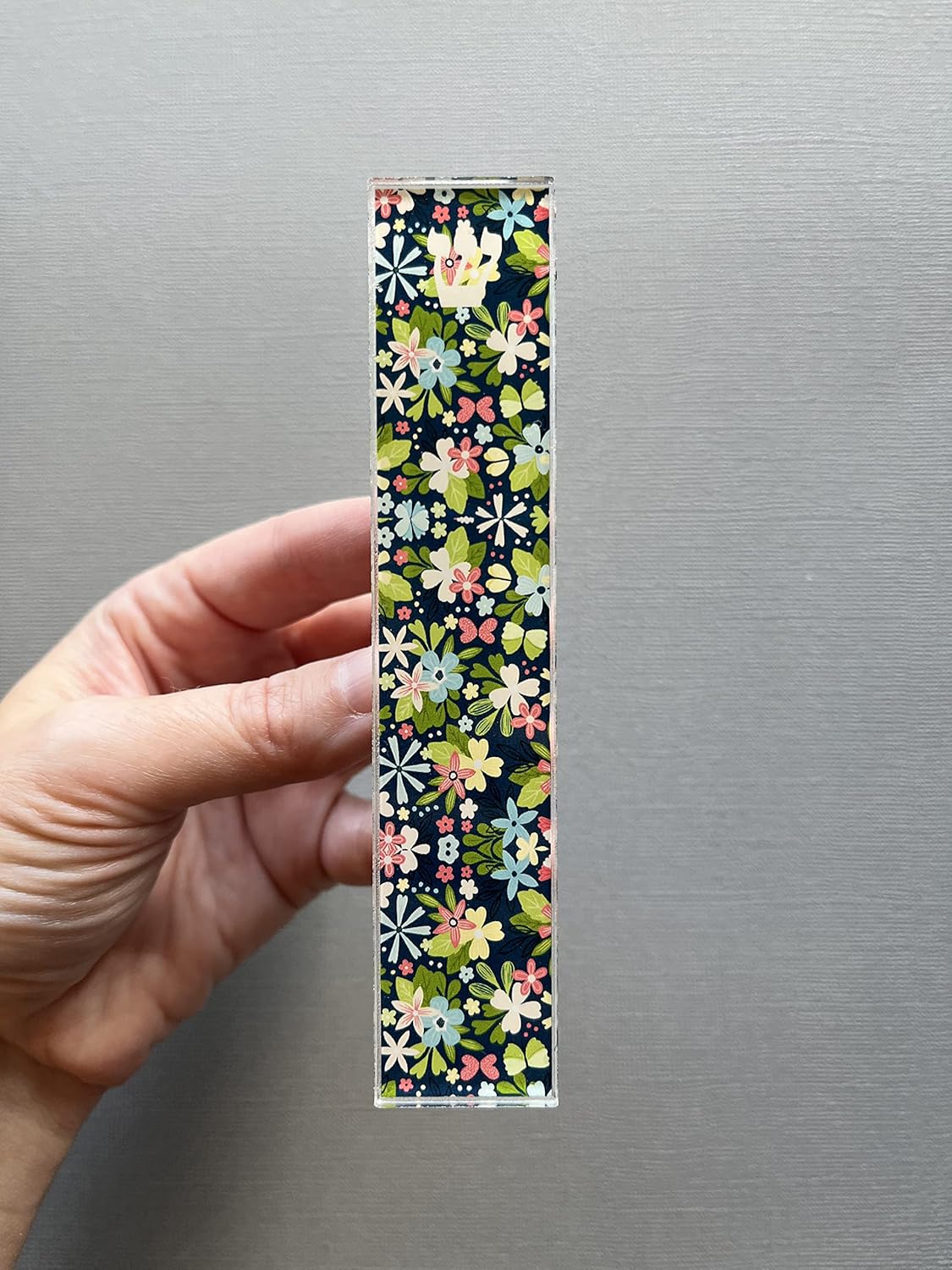 Lea Joelle Mezuzah Scroll Case Decorative
