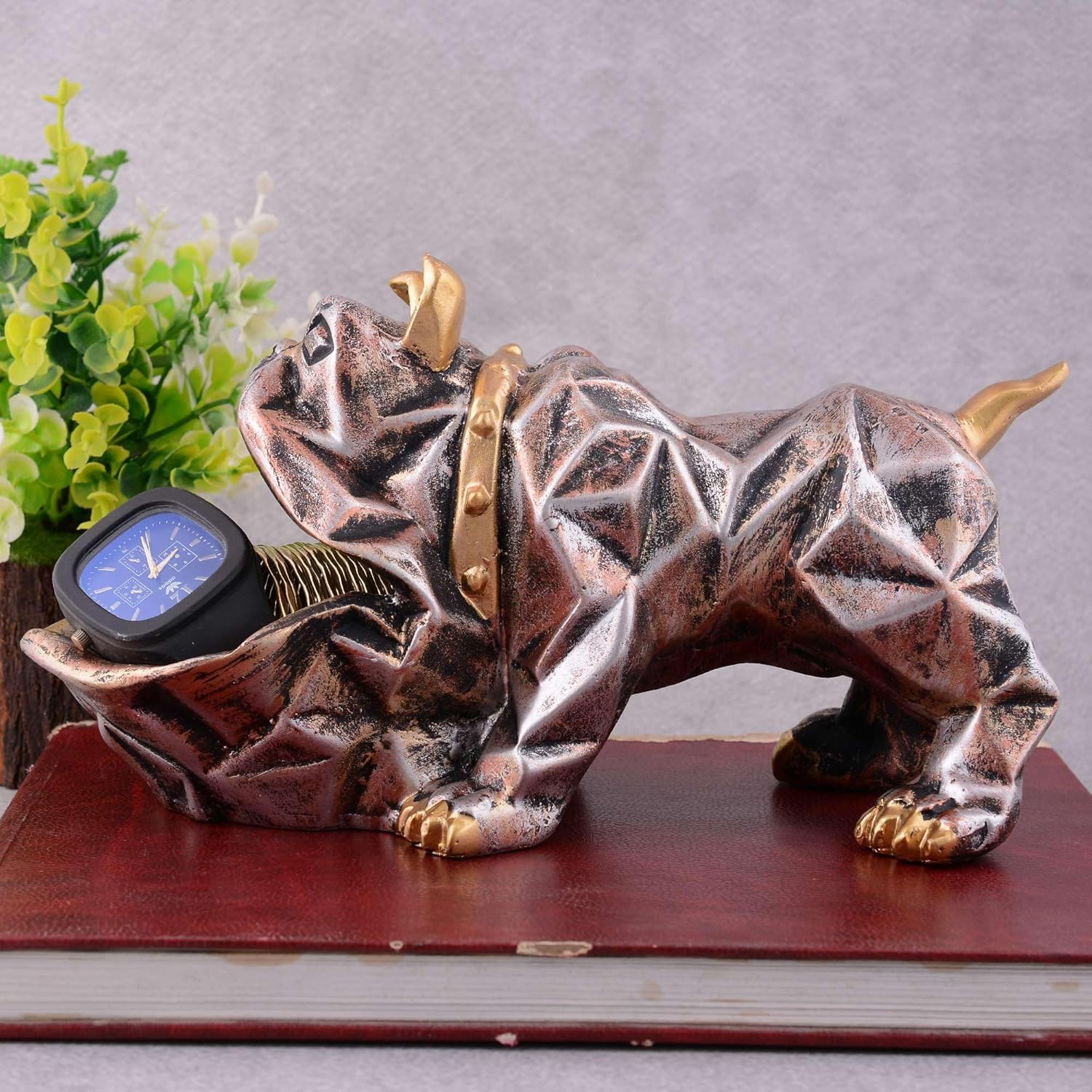 Resin Cool Dog Sculpture with Plate for Home Decor