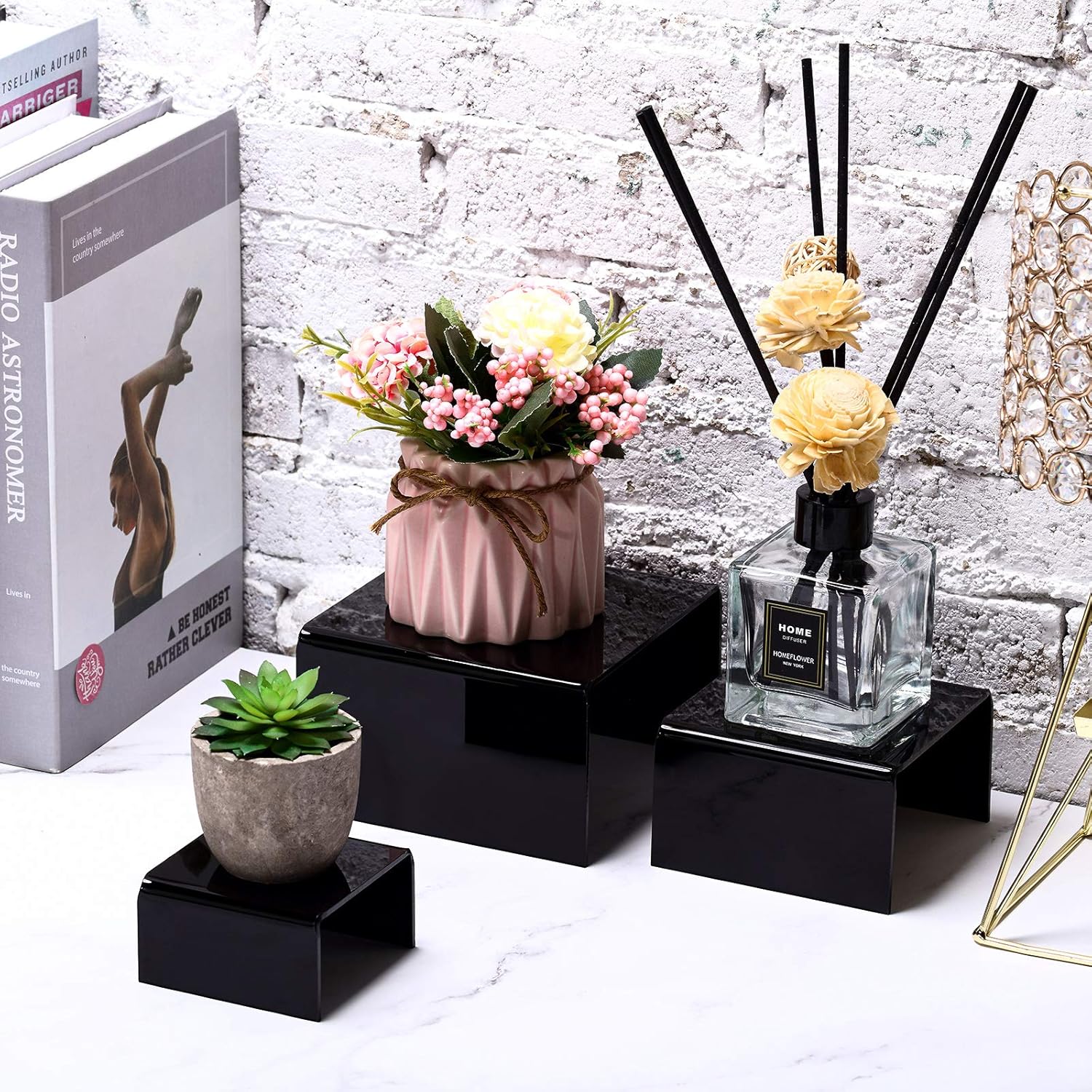 Chuangdi 2 Sets Acrylic Display Risers Black