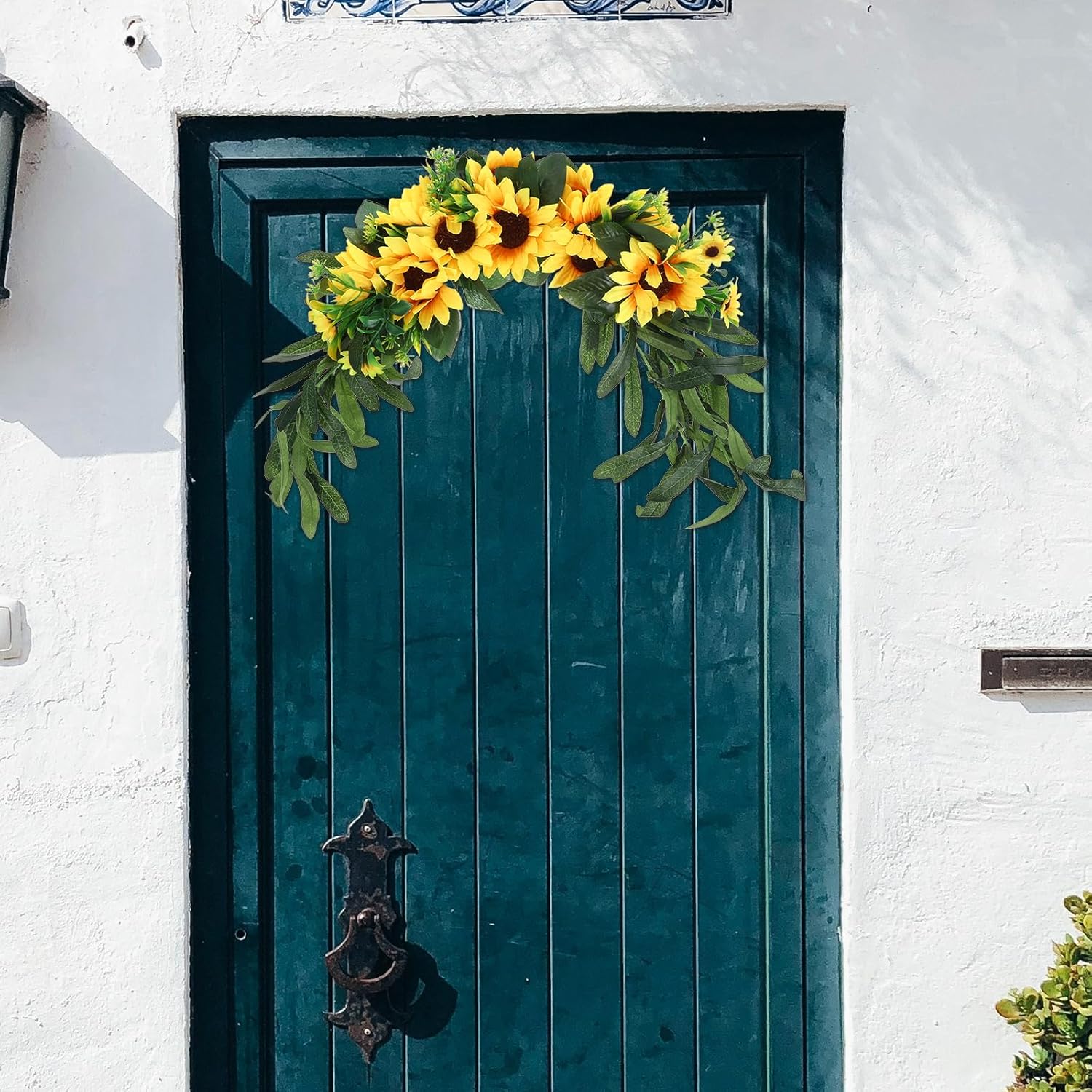 BESPORTBLE Artificial Sunflower Swag Door Decor Wall Hanging
